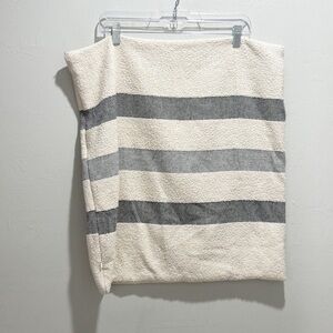 PIU BELLE Ivory Gray Stripe Textured Wool Blend Pillow Cover Portugal 21” X 21”